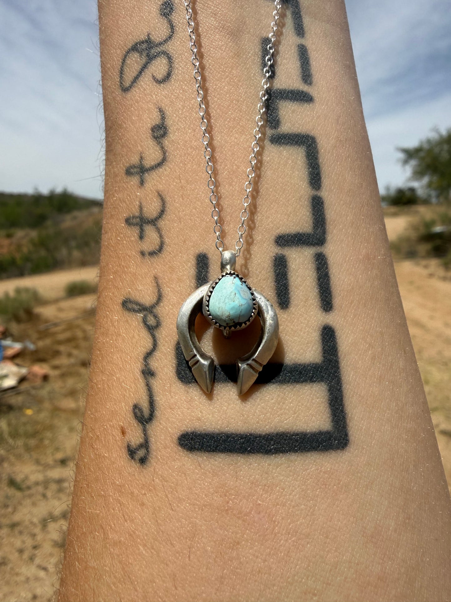 Sterling silver golden hills turquoise naja necklace 18”